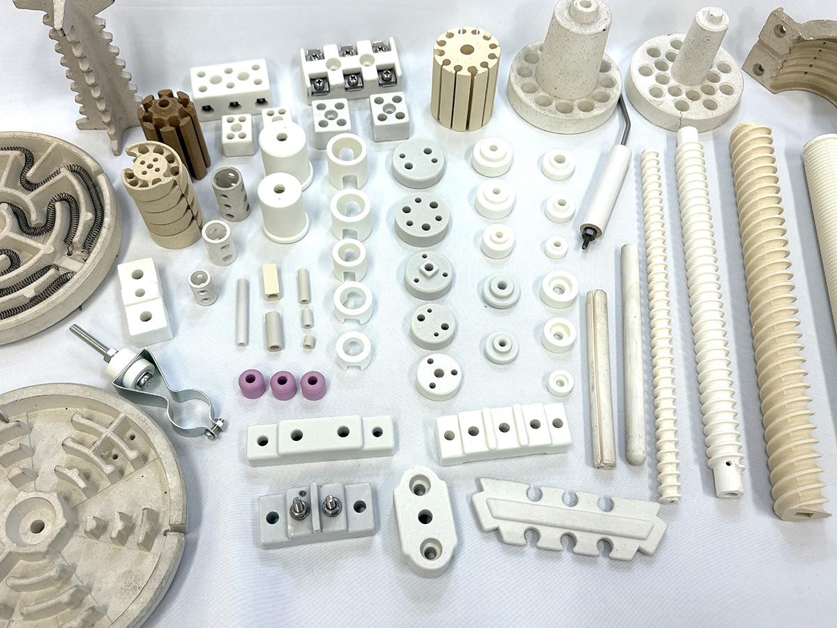 ヒーター組込み材料・断熱材料